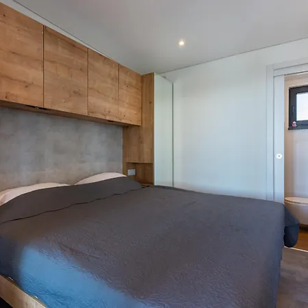 Sea View Lunesa By Vellaris, Luxury Mobile 营地 *