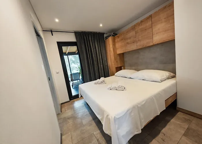Sea View Lunesa By Vellaris, Luxury Mobile Camping Mali Lošinj