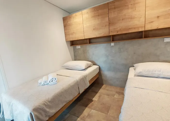 Camping Sea View Lunesa By Vellaris, Luxury Mobile *