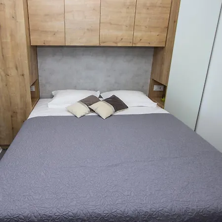 Sea View Lunesa By Vellaris, Luxury Mobile Camping Mali Lošinj