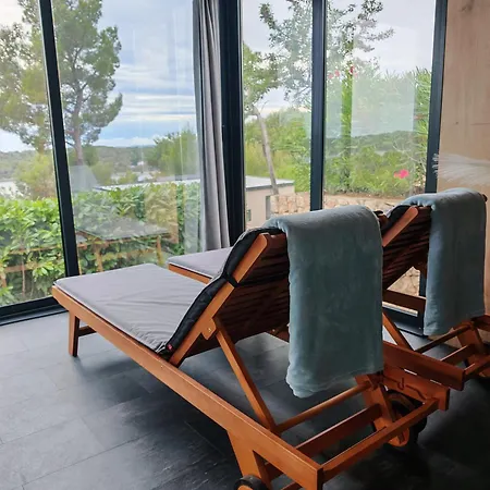 Sea View Lunesa By Vellaris, Luxury Mobile Camping *