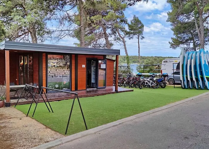 Sea View Lunesa By Vellaris, Luxury Mobile Campingplads Mali Lošinj