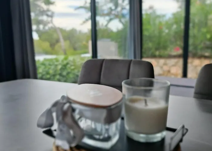 Sea View Lunesa By Vellaris, Luxury Mobile Campingplads Mali Lošinj