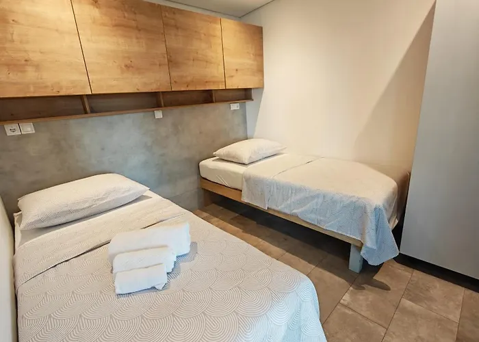 Camping Sea View Lunesa By Vellaris, Luxury Mobile *