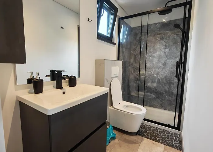 Sea View Lunesa By Vellaris, Luxury Mobile Camping *