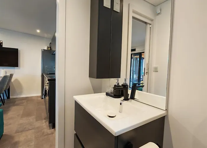 Sea View Lunesa By Vellaris, Luxury Mobile *